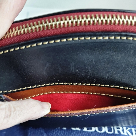 Dooney & Bourke Penny Crossbody Black Florentine Leather - Picture 8 of 10